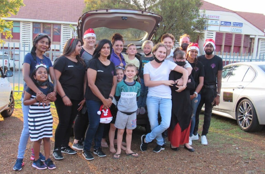 Christmas Carols – Praise & Worship